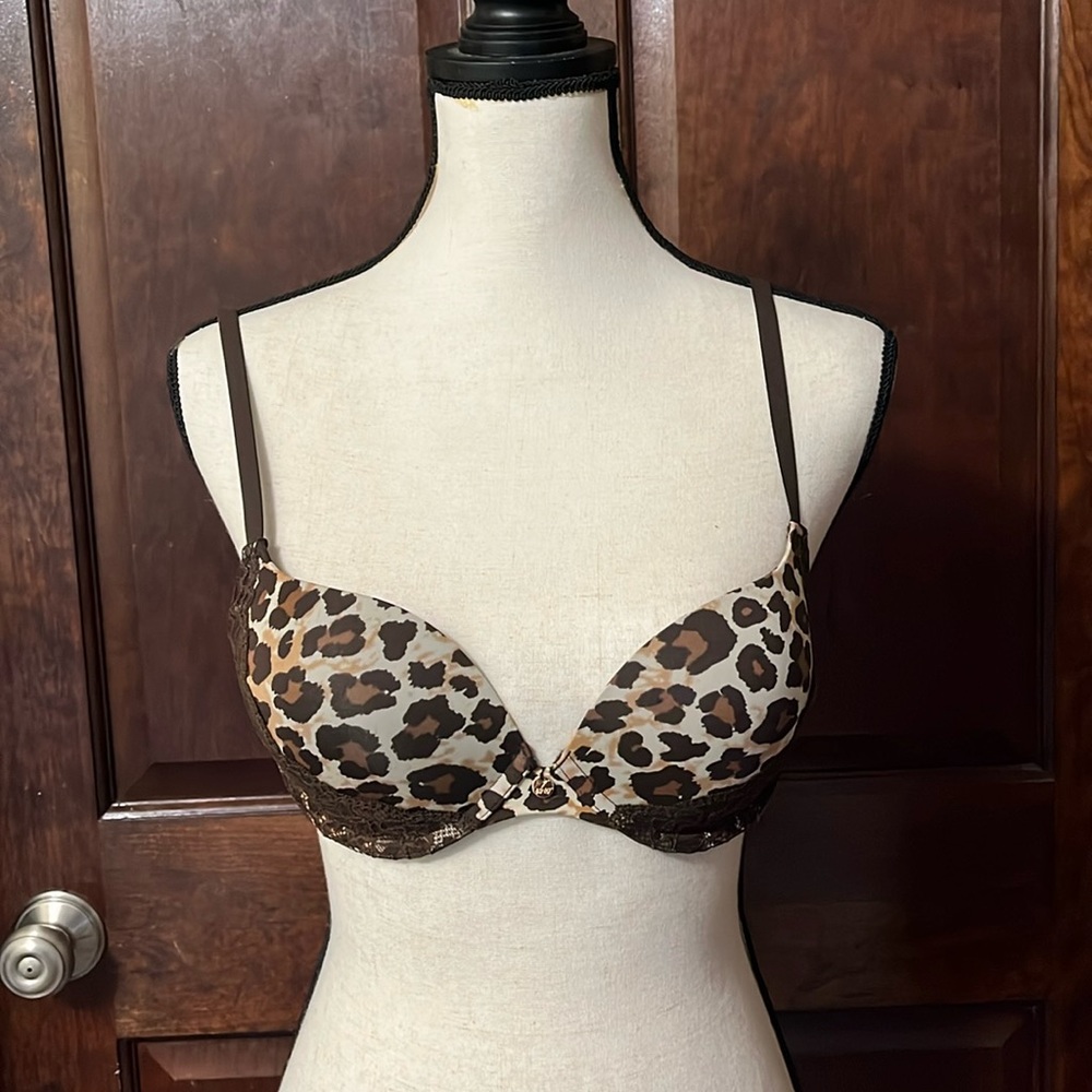 Essential Body Wear 34B Cheetah Print Padded Underwired Bra